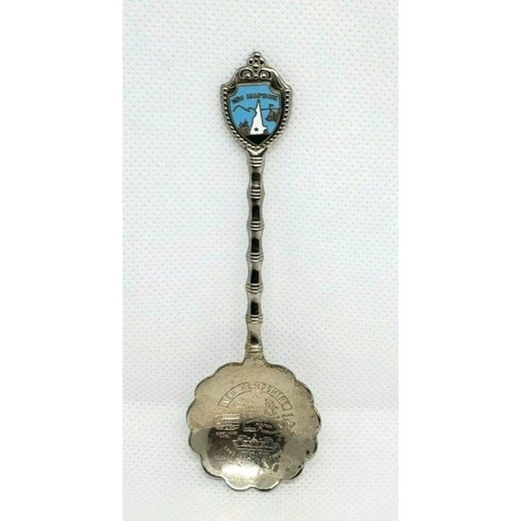 New Hampshire Scallop Shape Collectible Engraved Mini Silver Spoon Home Décor - Picture 1 of 11